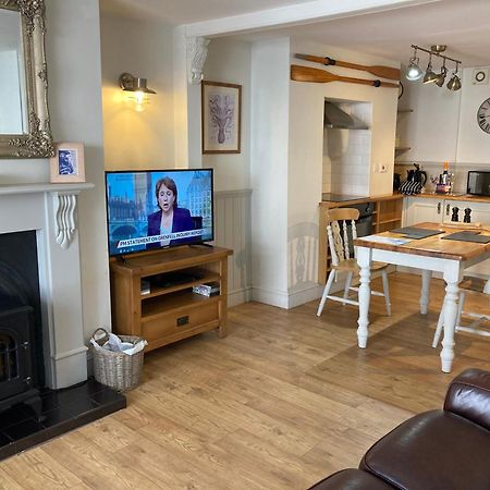 Beautiful Seaside One Bedroom Apartment Shaldon Eksteriør billede