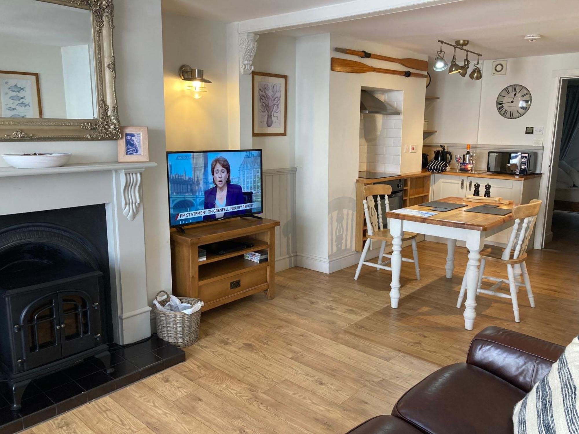 Beautiful Seaside One Bedroom Apartment Shaldon Eksteriør billede